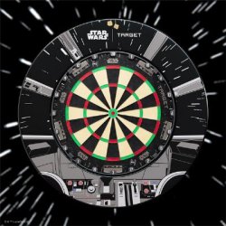 Millennium Falcon Tor & Surround Darts�t
